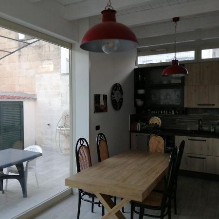 Casa Lauretta - Terrazza - Garage Wifi E Bici Gratuite Villa Lecce Exterior foto